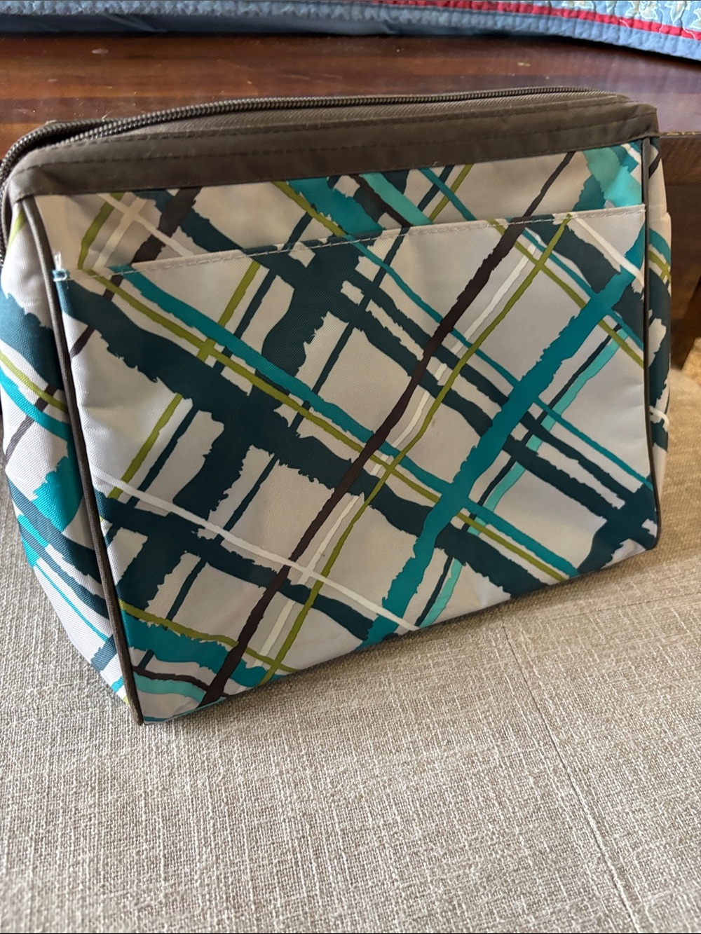 thirty-one Sea Plaid Travel Pouch Cosmetic bag